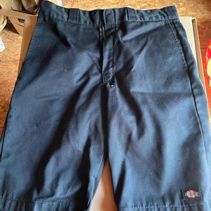 Dickies black relaxed fit mens shorts size 34